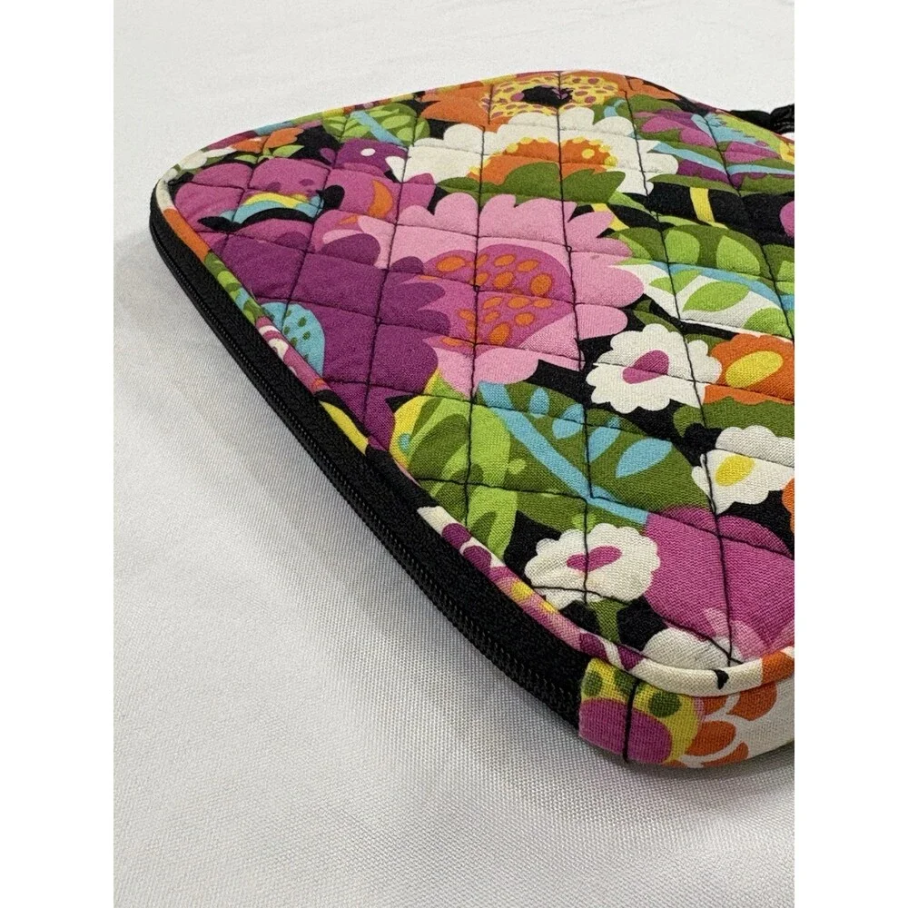 Vera Bradley ~ Va Va Bloom * E-Reader sleeve 6”x 9”
